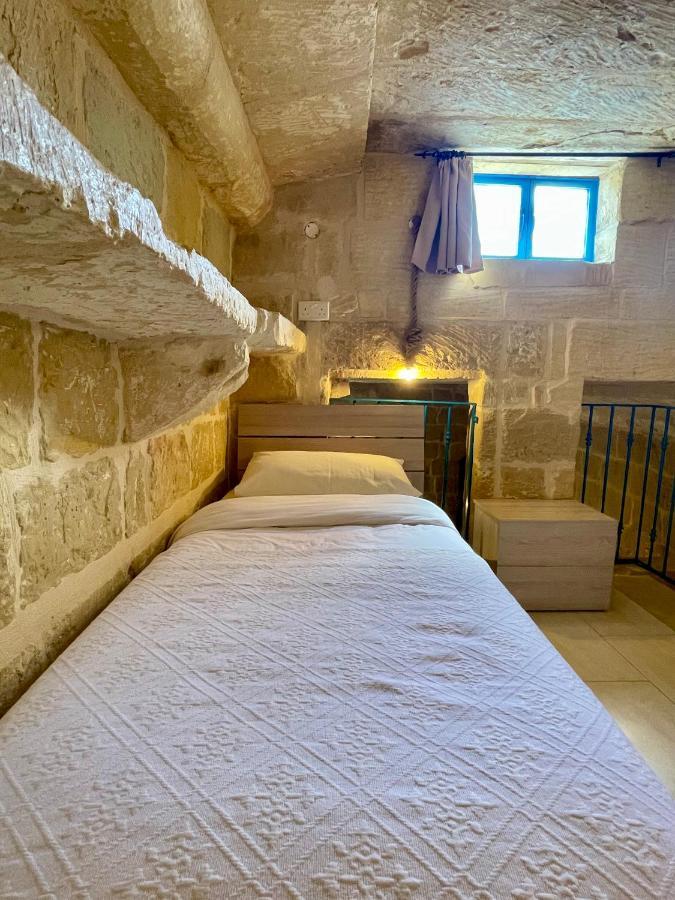 Ta Pinu Guesthouse Għarb 外观 照片